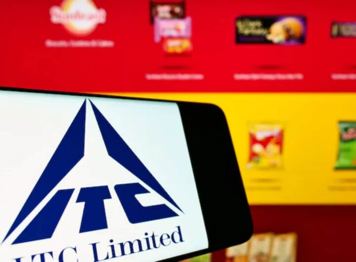 ITC Hits Rs 300-Mark First Time In Three Years; Should you Buy, Sell or Hold?