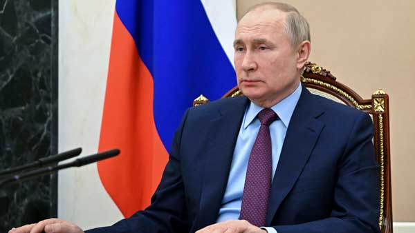 Putin is ‘entirely too healthy’, says CIA chief amid intense speculations